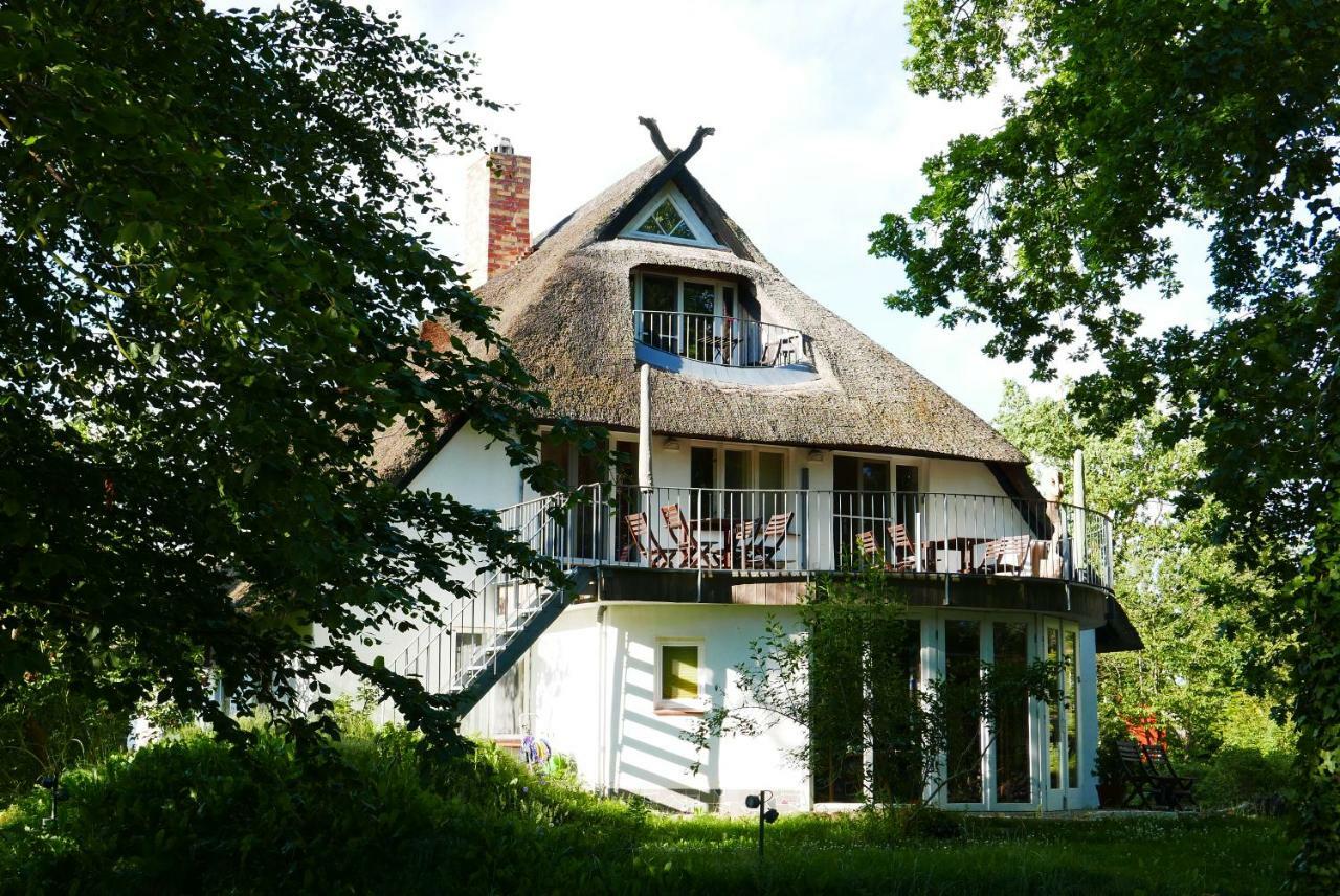 Hotel Alte Weberei Ahrenshoop - Ort der Erholung Exterior foto